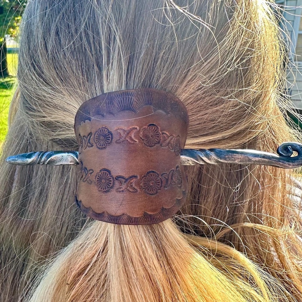 Handcrafted Leather and Metal Hair Barrette with pin NWOT